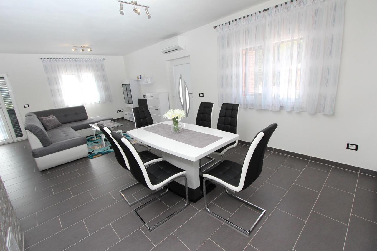 Apartment Mondelaco Rovinj Eksteriør bilde